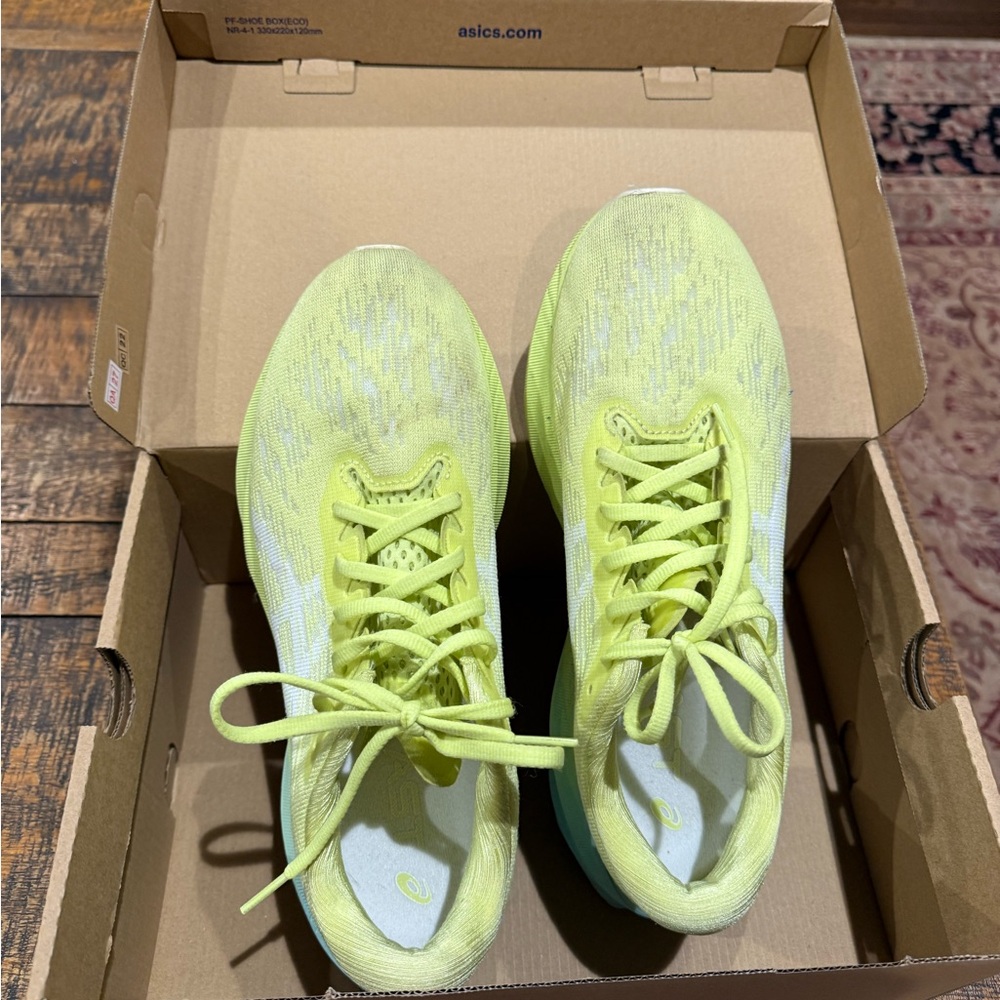 Asics Novablast 3